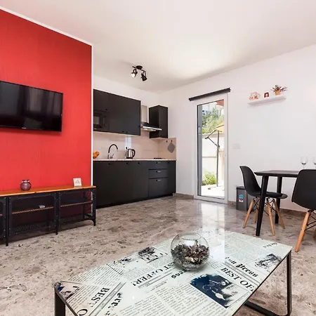 Apartment Medea, St. Martin Mali Losinj Exterior photo