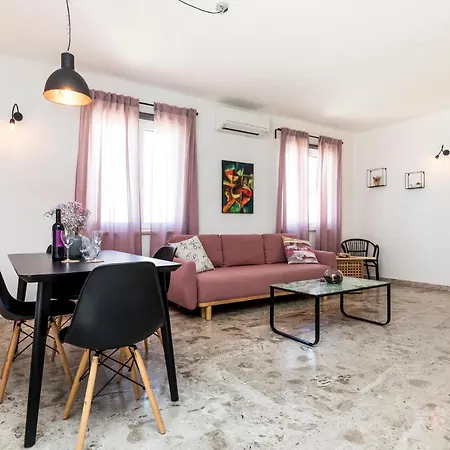 Apartment Medea, St. Martin Mali Losinj Exterior photo